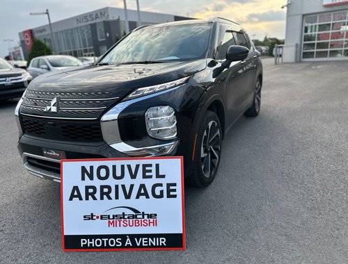 Mitsubishi Outlander SEL**S-AWC**TAUX À PARTIR 0.9%**TOIT OUVRANT**CUIR 2024