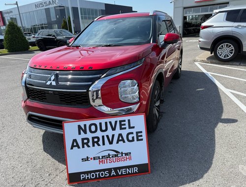Mitsubishi Outlander SEL**S-AWC**TAUX À PARTIR DE 0.9%**CUIR**TOIT**NAV 2025