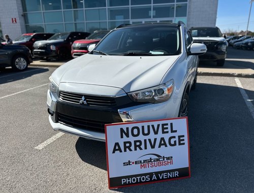 Mitsubishi RVR GT**AWD/4X4**2.4L**CUIR**TOIT PANO**BLUETOOTH** 2017
