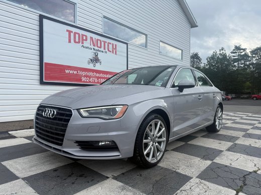 2015 Audi A3 2.0T Progressiv, keyless entry, Cruise control, BT