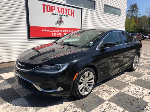 2015 Chrysler 200 Limited - sunroof, power seats, cruise control