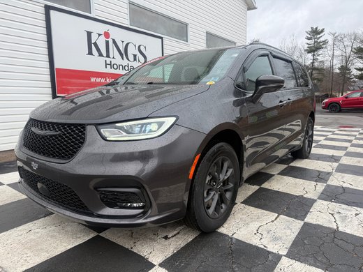 2022 Chrysler PACIFICA Touring L, keyless entry, backup camera, Bluetooth