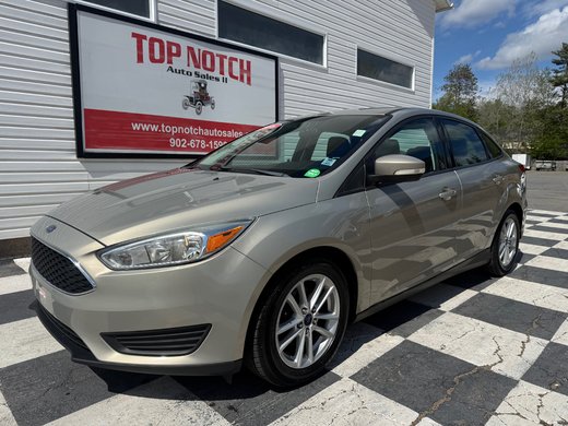 2016 Ford FOCUS SE, keyless entry, backup camera, Bluetooth