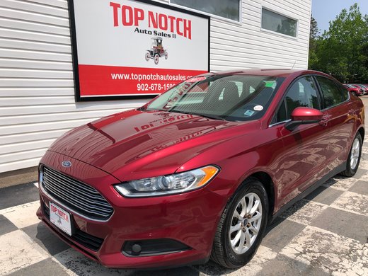 2015 Ford Fusion S - reverse camera, hands free, cruise control, ac