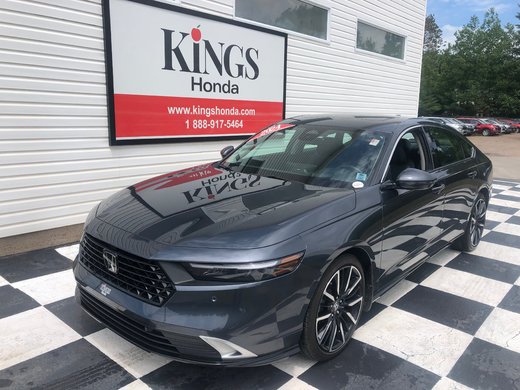 2024 Honda Accord Touring - sunroof, power seats, reverse camera