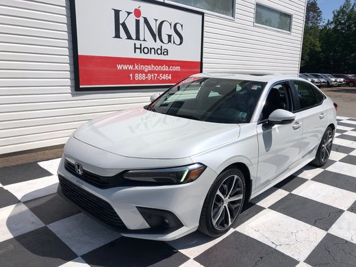 2022 Honda Civic Touring - hands free, cruise control, power seats