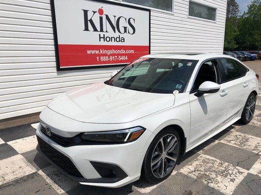 2024 Honda Civic Touring - power seats, hands free, sunroof, a/c