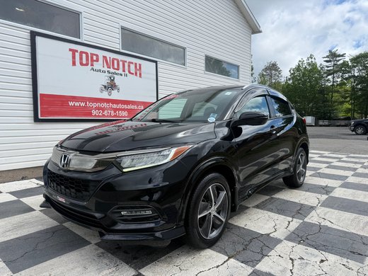 2020 Honda HR-V Touring, keyless entry, backup camera, Bluetooth