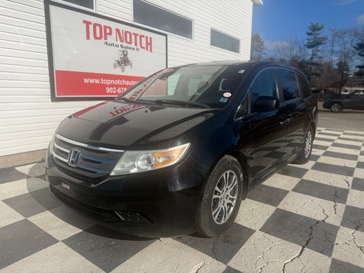 2013 Honda ODYSSEY EX, Keyless entry, Storable rear seats, backup cam