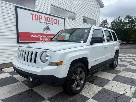 2015 Jeep PATRIOT High Altitude, Keyless entry, MP3, Cruise control