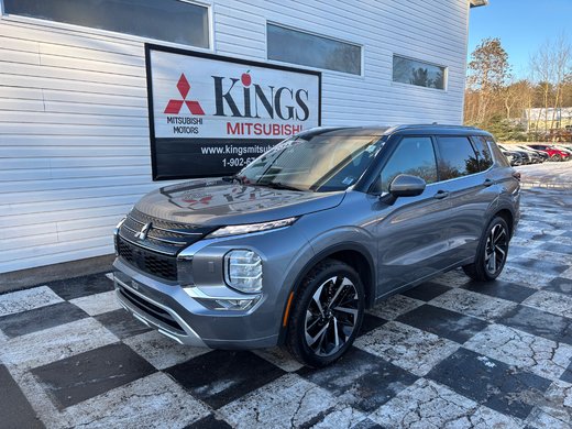 2023 Mitsubishi Outlander GT - sunroof, heated wheel, reverse camera, SOS