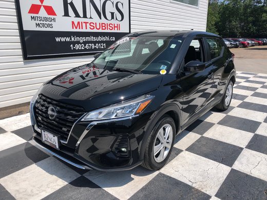 2024 Nissan Kicks S - reverse camera, hands free, cruise control