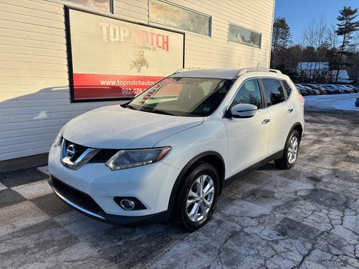 2016 Nissan Rogue SV - power seats, cruise control, reverse camera