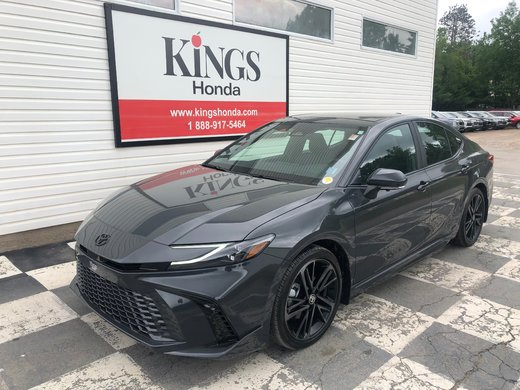 2025 Toyota Camry XSE - sunroof, heated/vented seats, hands free