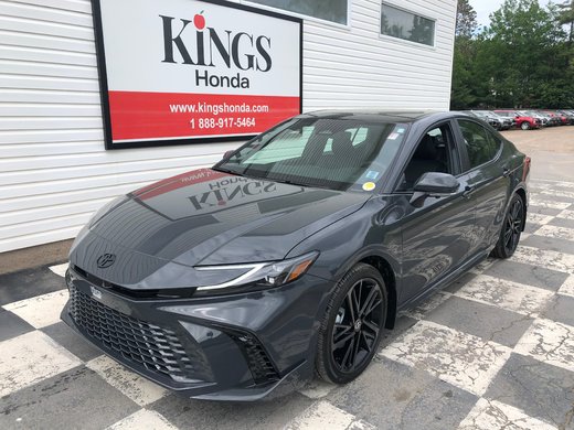 2025 Toyota Camry XSE - sunroof, heated/vented seats, hands free