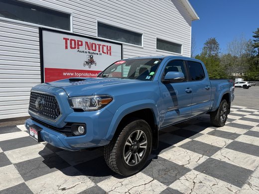 2019 Toyota TACOMA SR5, keyless entry, backup camera, Bluetooth