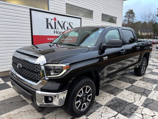 2021 Toyota TUNDRA CREWMAX SR5 - sunroof, heated seats, 4wd, tow package, a/c