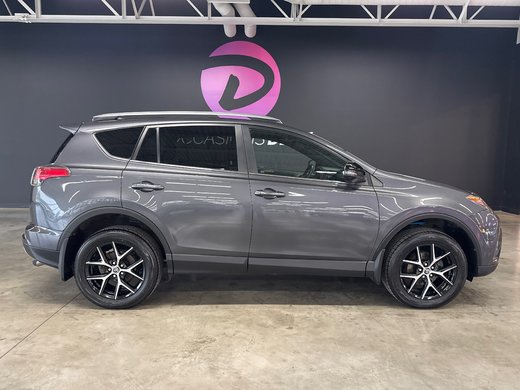 2018 Toyota RAV4 SE