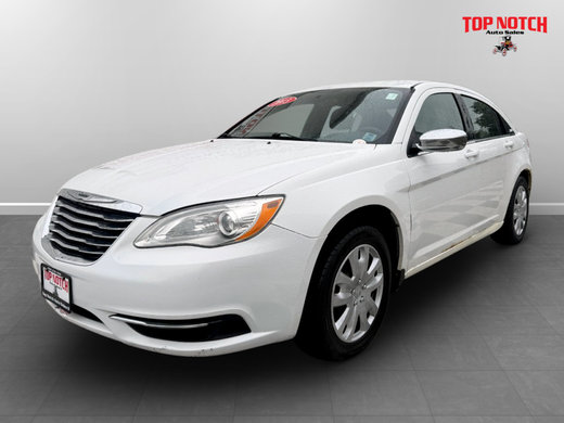 2013 Chrysler 200 LX, Keyless entry, MP3, Cruise control