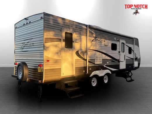 2013 Crossroads ZINGER CAMPER TRAILER, EXTENDING ROOM, 3 BEDS