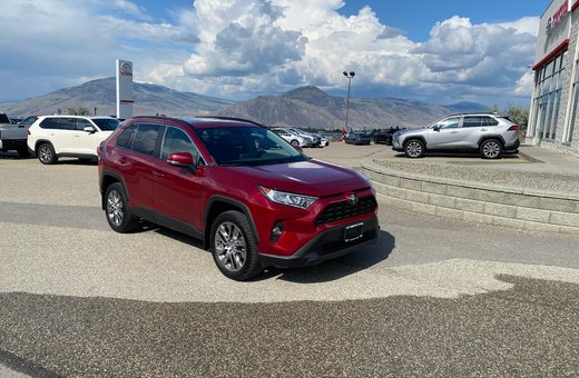 2020   XLE Premium