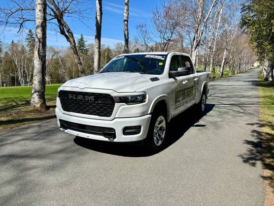 2025 Ram 1500 BIG HORN