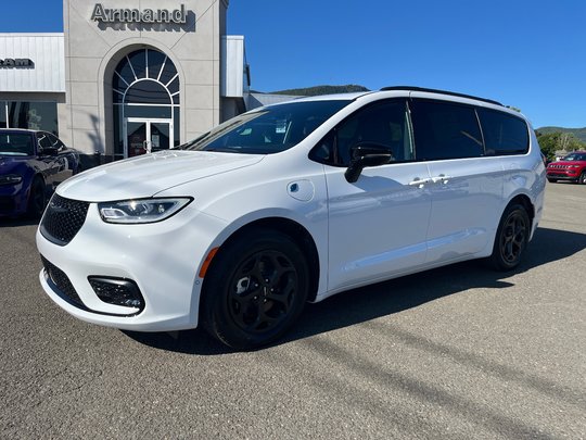 2024 Chrysler Pacifica Hybrid PREMIUM S APPEARANCE