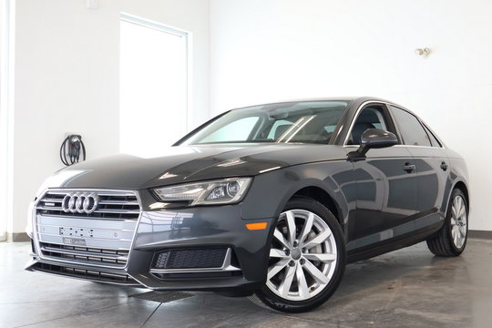 Audi A4 Sedan Komfort Quattro - Toit-Ouvrant - Cuir 2019