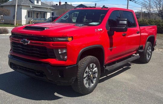 Chevrolet Silverado 2500HD Custom Z71 CrewCab 6.6L V8 4X4 2024