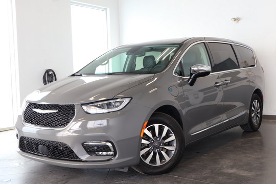 Chrysler Pacifica Hybrid Limited Hybrid Branchable 2023