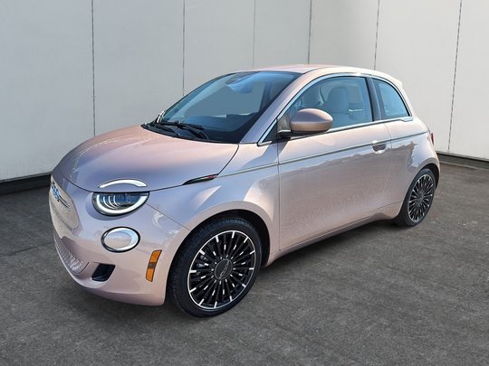 2025 Fiat 500e LA PRIMA