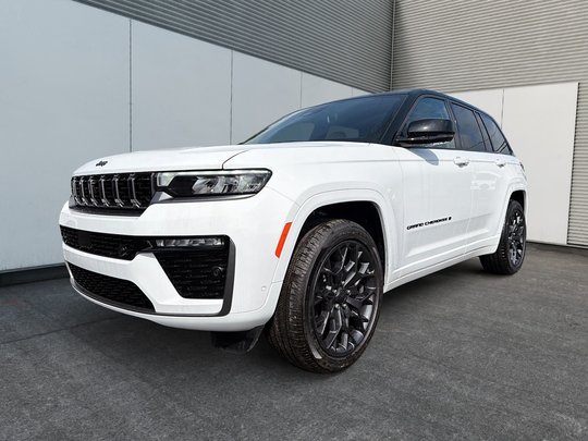 Jeep Grand Cherokee SUMMIT 2026