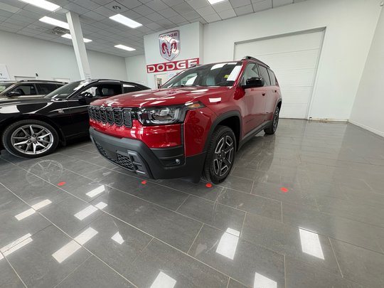 2026 Jeep Cherokee LAREDO