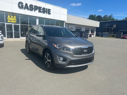 Kia Sorento EX V-6 2017