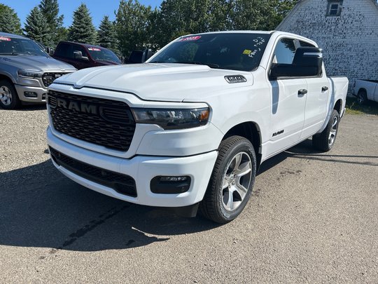 2025 Ram 1500 TRADESMAN