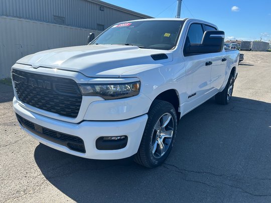 Ram 1500 TRADESMAN 2025