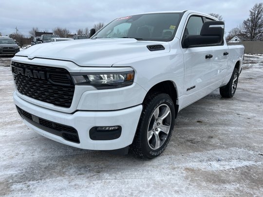 Ram 1500 TRADESMAN 2025