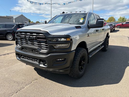 Ram 2500 TRADESMAN 2026