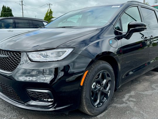 Chrysler Pacifica Hybrid PREMIUM S APPEARANCE 2024