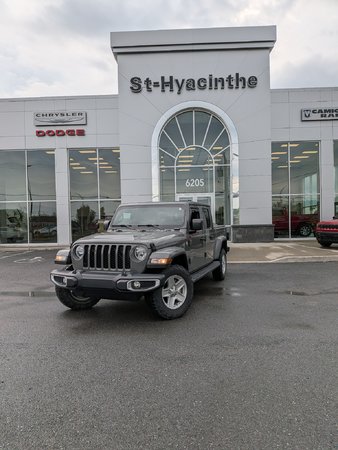 Jeep Gladiator Sport S 2021