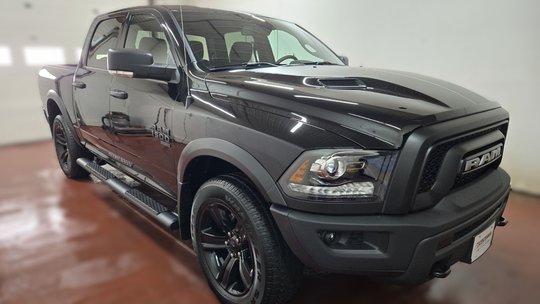 Ram 1500 Classic WARLOCK 2024