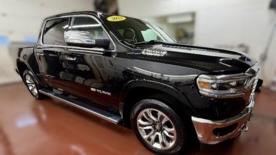 2022 Ram 1500 Limited Longhorn 4x4 Crew Cab