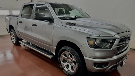 Ram 1500 TRADESMAN 2024