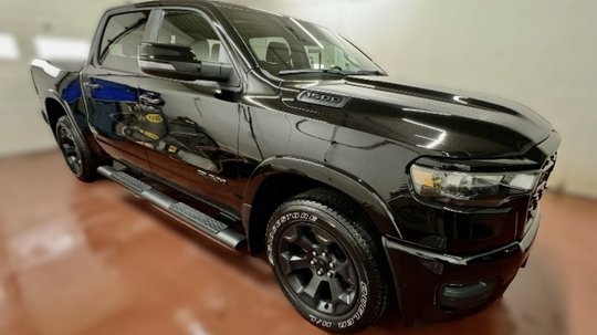 Ram 1500 Big Horn 4x4 Crew Cab 2025