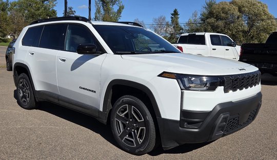 2026 Jeep Cherokee LAREDO