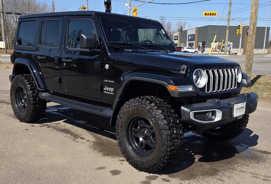 2024 Jeep Wrangler Sahara 4x4