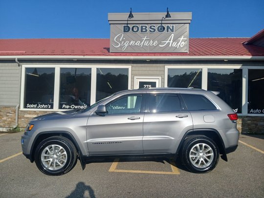 Jeep Grand Cherokee LAREDO 2021