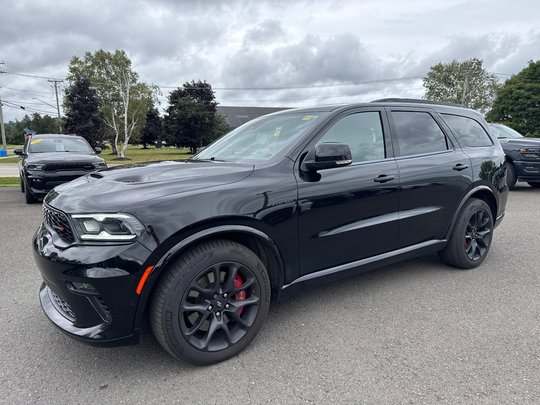 2023 Dodge Durango R/T...HEMI..2+2+2 SEATING..NEW BRAKES & TIRES!!