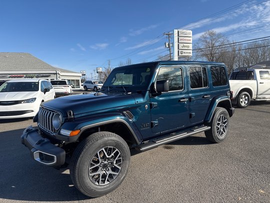 2025 Jeep WRANGLER 4-Door SAHARA