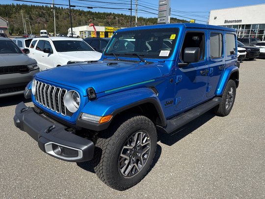 2025 Jeep WRANGLER 4-Door SAHARA